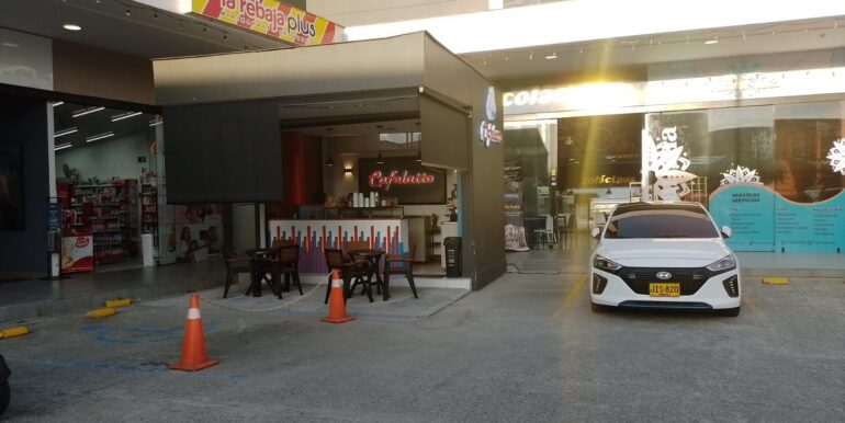 WhatsApp Image 2023-04-25 at 7.01.09 PM (1)