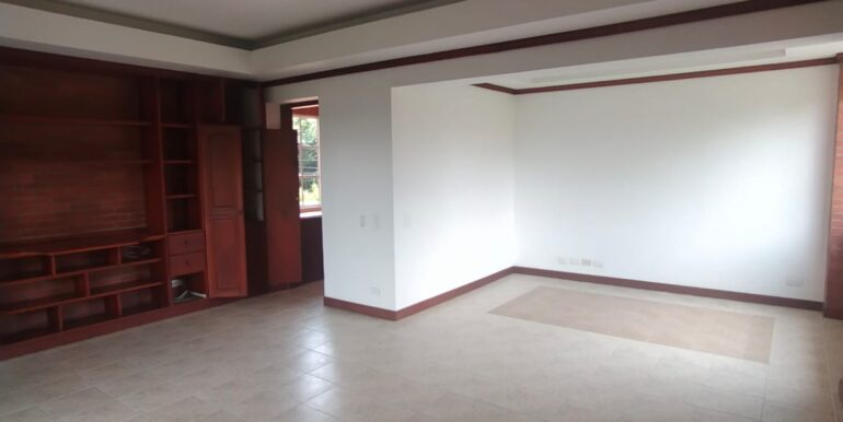 WhatsApp Image 2023-04-11 at 12.06.50 PM (3)